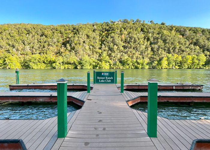 The Lake Club en Steiner Ranch sobre Lake Austin